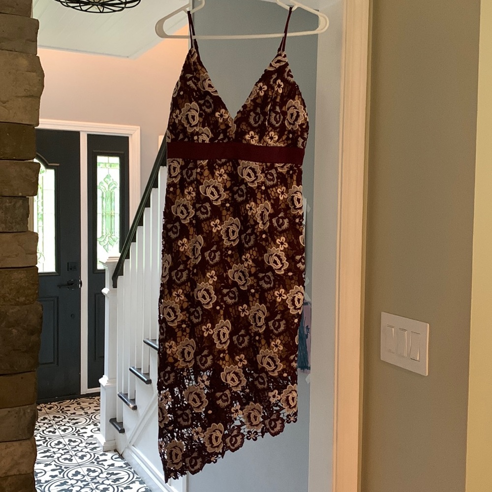 NWT lace Bardot dress